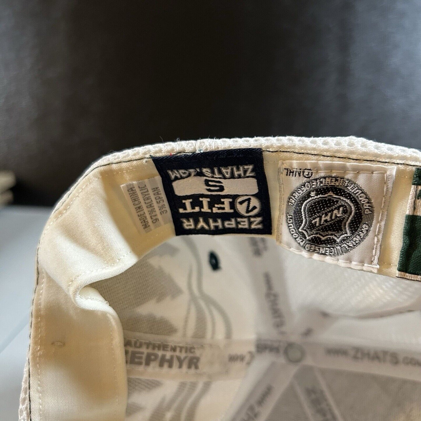 Minnesota Wild Hat Cap Mens Small Green Beige Zephyr Z-fit Hockey Lodge NHL New