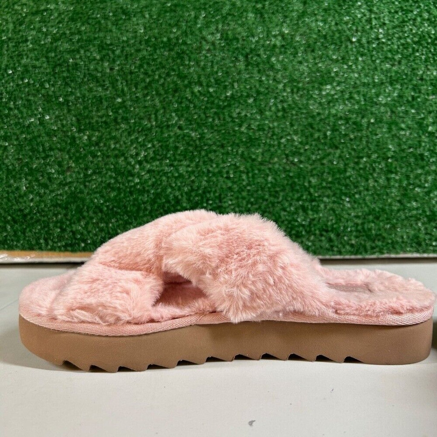 Koolaburaa Ugg Furr-ah Fluff Slides Pink Faux Fur Open Toe Slip On Womens 7