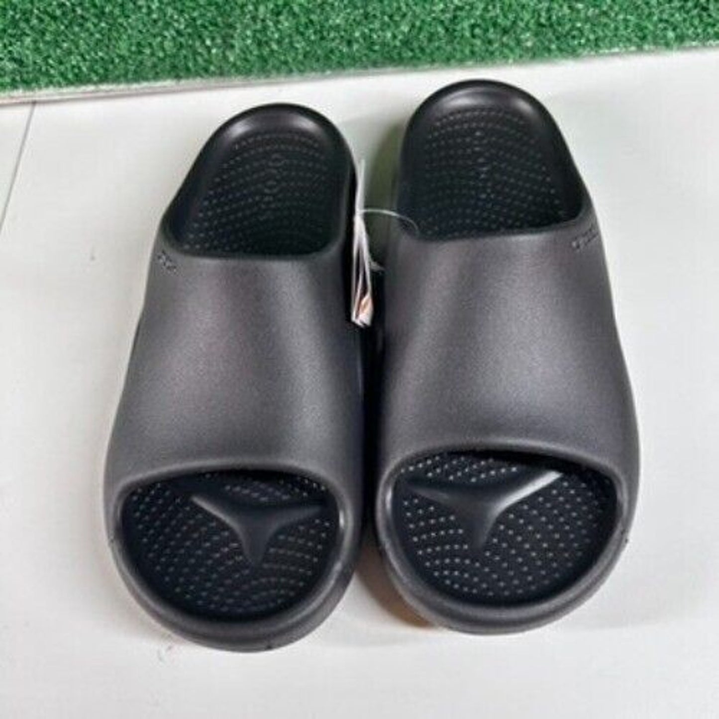 Crocs Mellow Recovery Slide Sandals Comfort Lightweight Black Womens 8 New