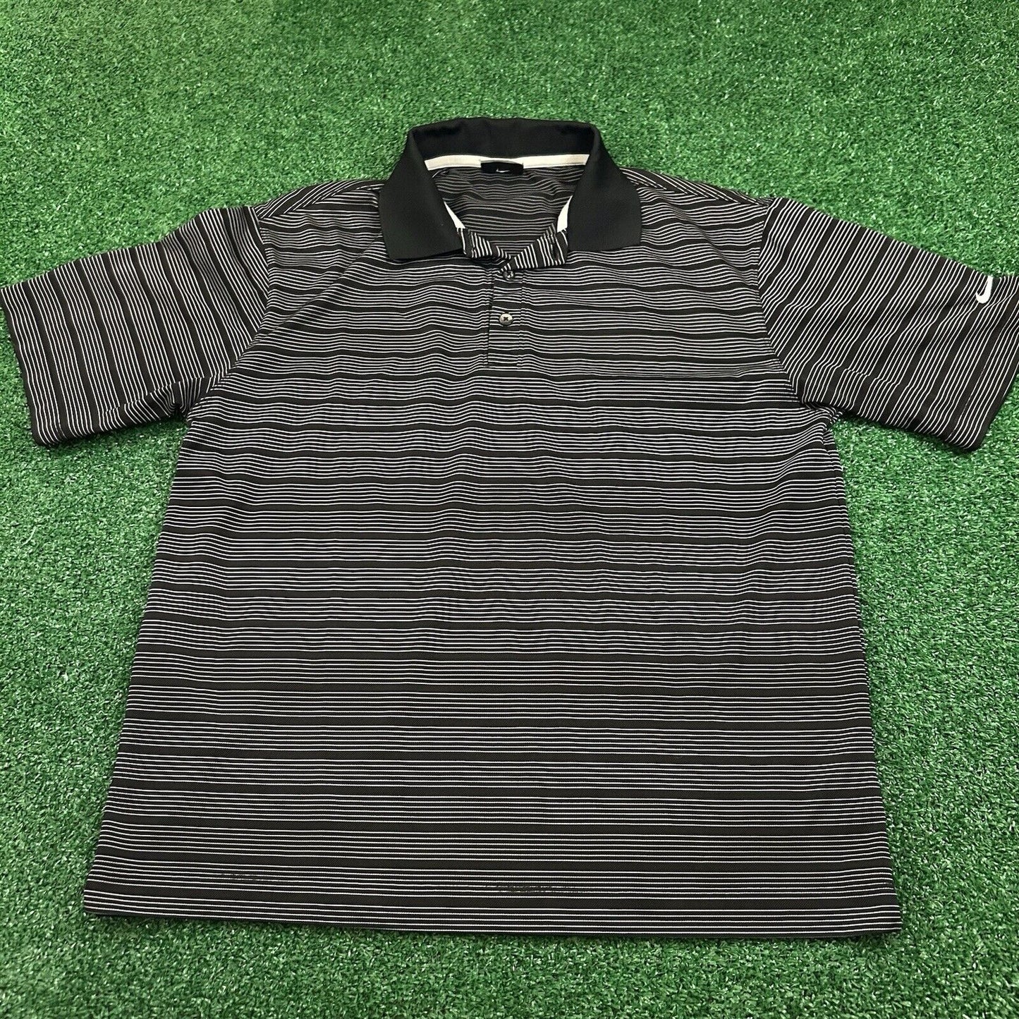Nike Golf Polo Shirt Mens Medium Black White Striped Short Sleeve Dri-fit Preppy