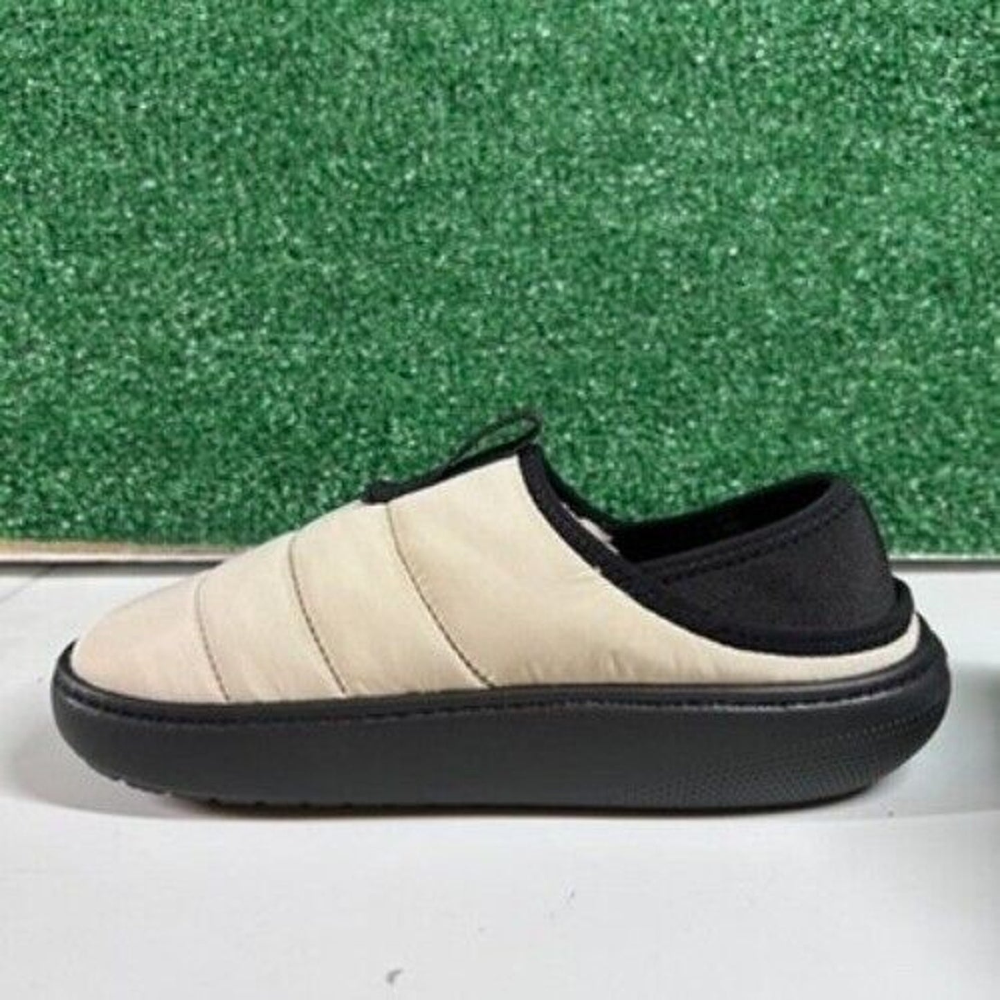 Crocs Classic Puff Mocs Beige Black Slip On Casual Comfort Shoes Womens 8 New