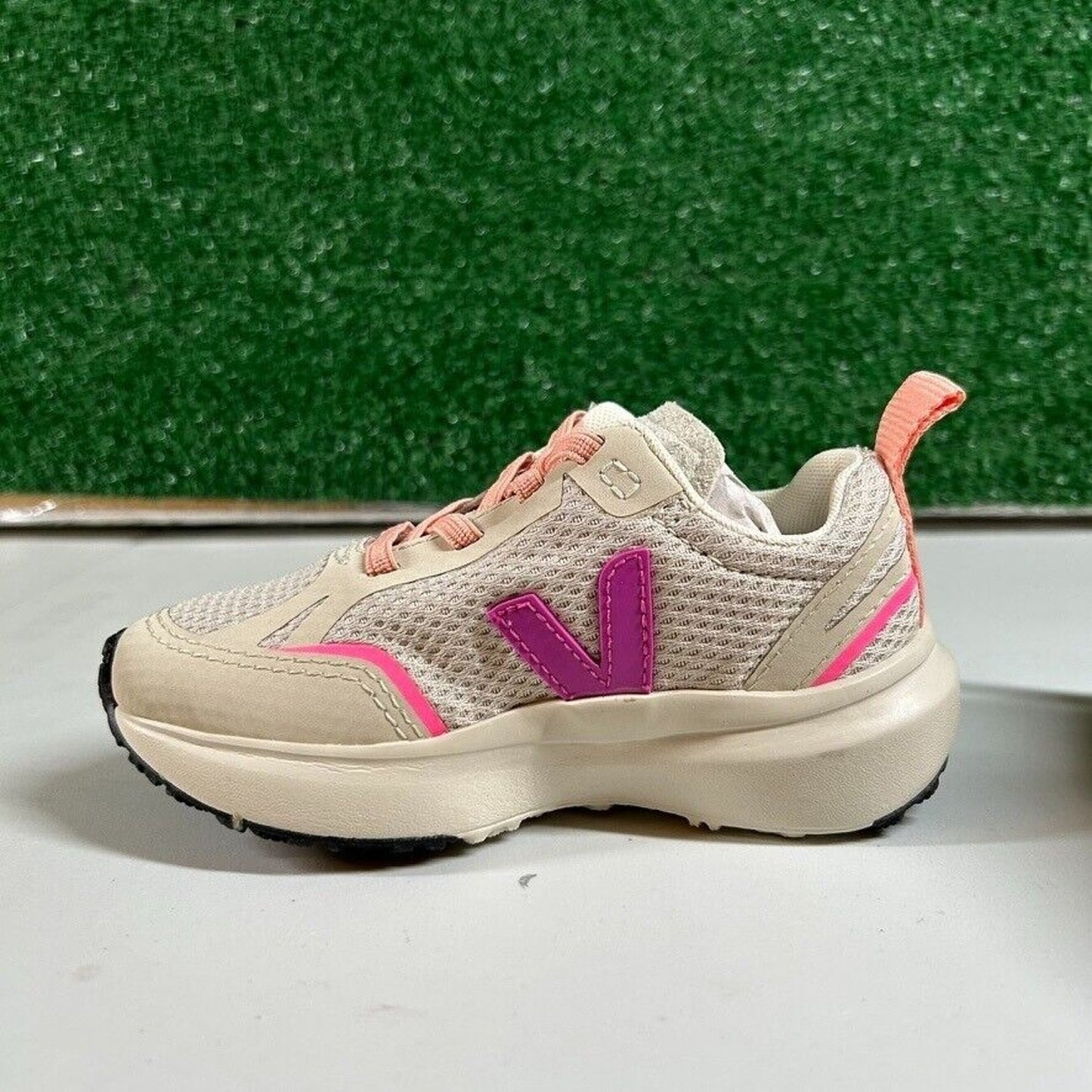Veja Canary Elastic Lace Kids Sneakers Beige Purple Toddler Shoes 9.5C $105 Msrp