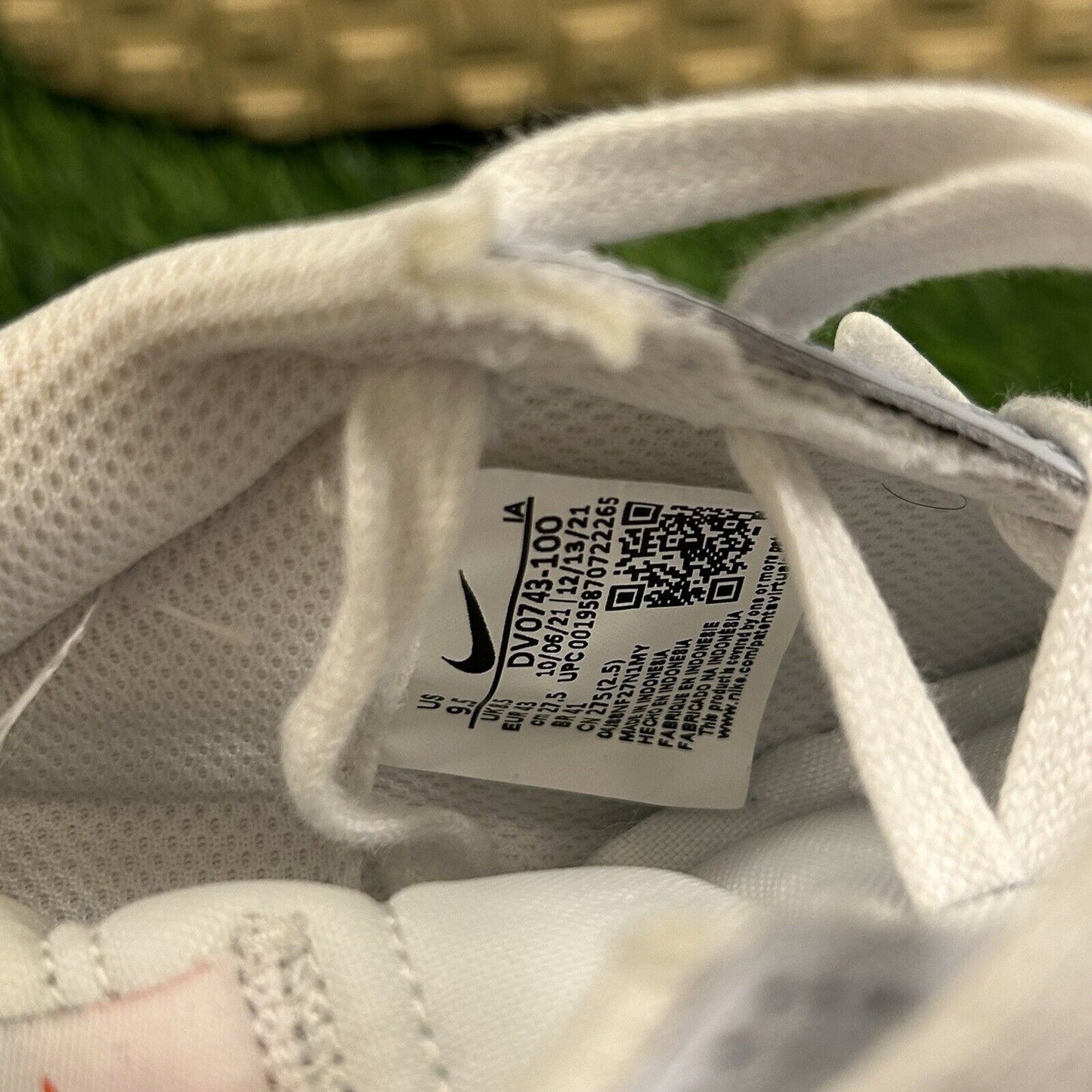 Nike Waffle Debut Mens 9.5 Blue White Leather Shoes Sneakers Casual Athletic NEW