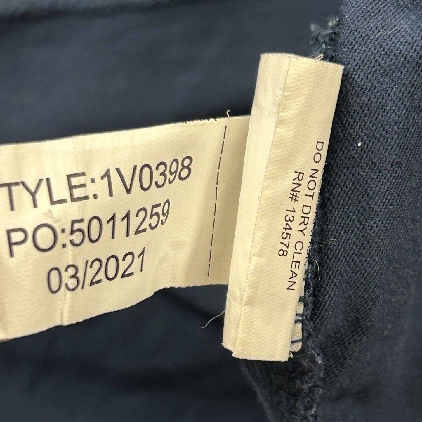 Vineyard Vines Shirt Mens Medium Blue White Long Sleeve Graphic Tee Casual