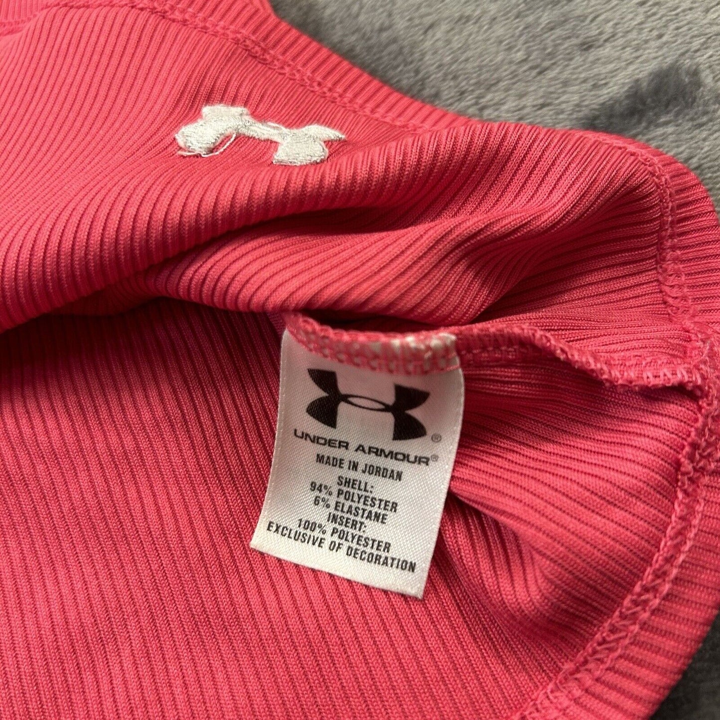Under Armour Tank Top Womens Small Pink Sleeveless Heatgear Fitted Gym Athletic