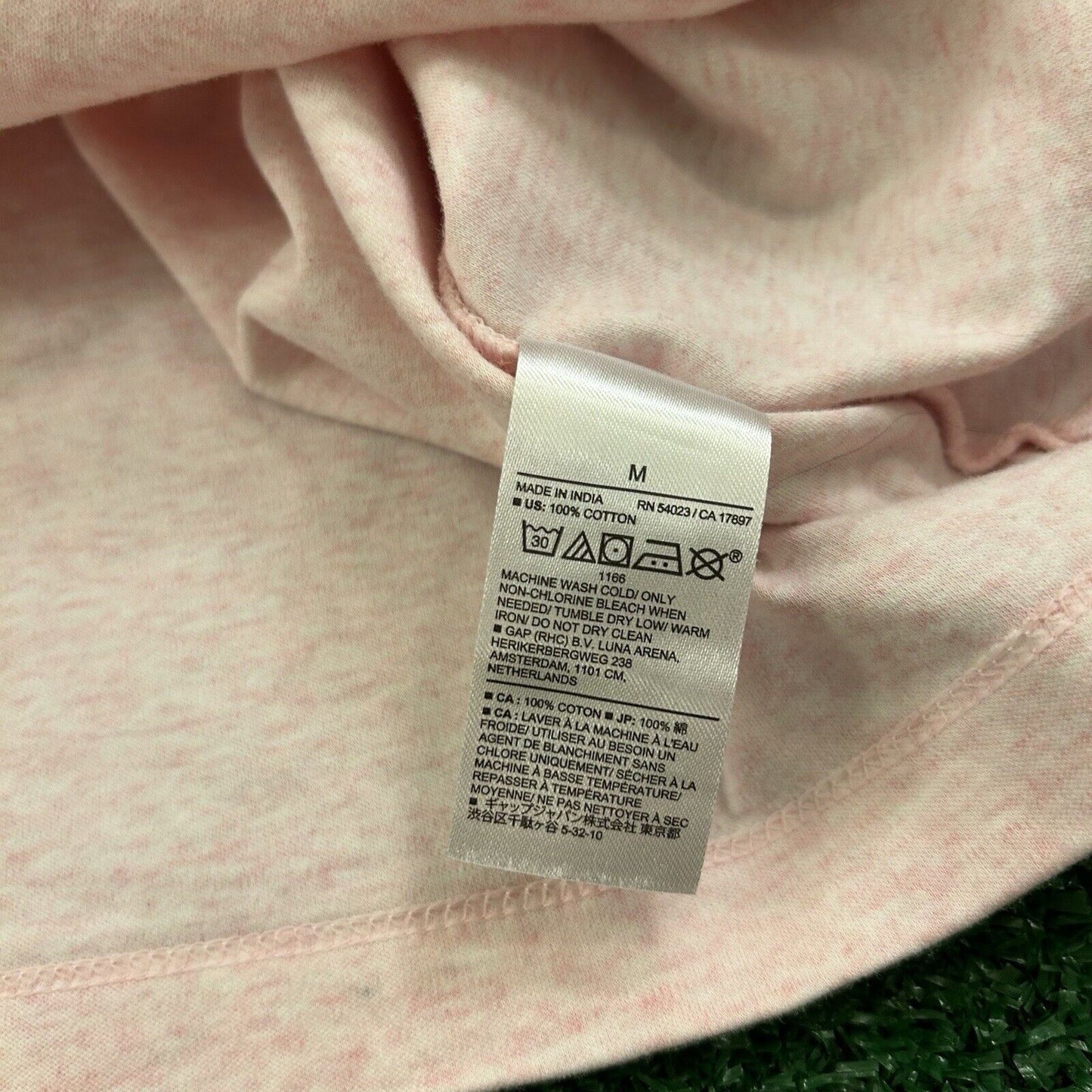 Banana Republic Performance Polo Shirt Mens Medium Pink Short Sleeve Golf Luxe