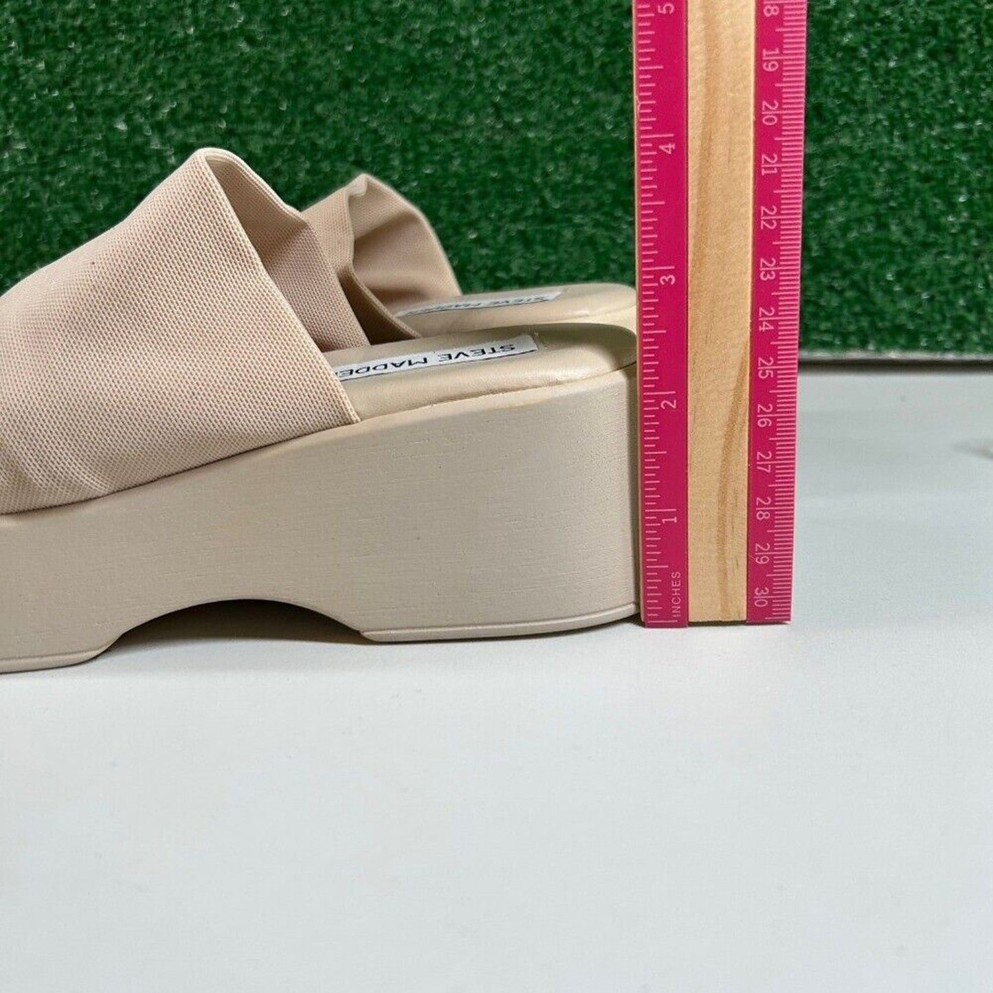 Steve Madden Slinky 30 Platform Sandals Slides Beige Chunky Heel Y2K Womens 6