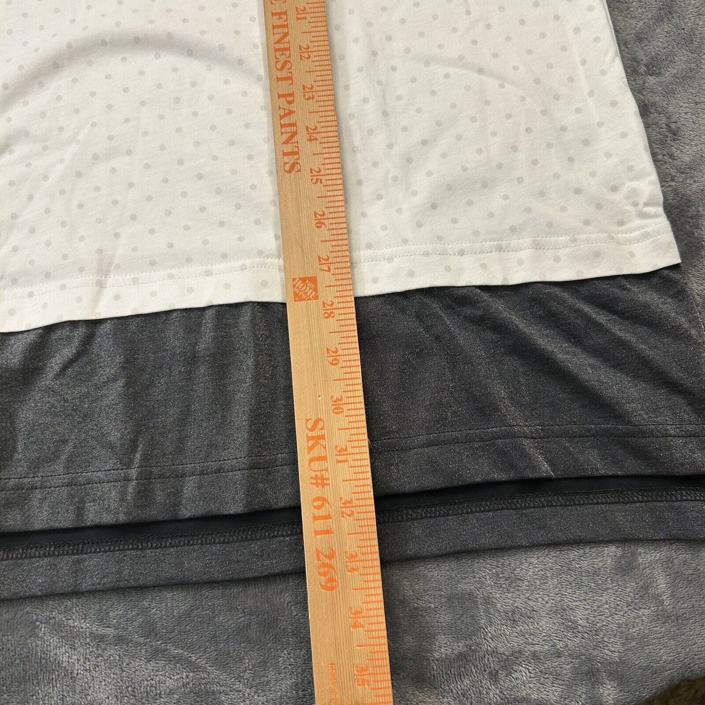 Nike International Tank Top Womens Extra Large White Polka Dot Shirt Casual NEW