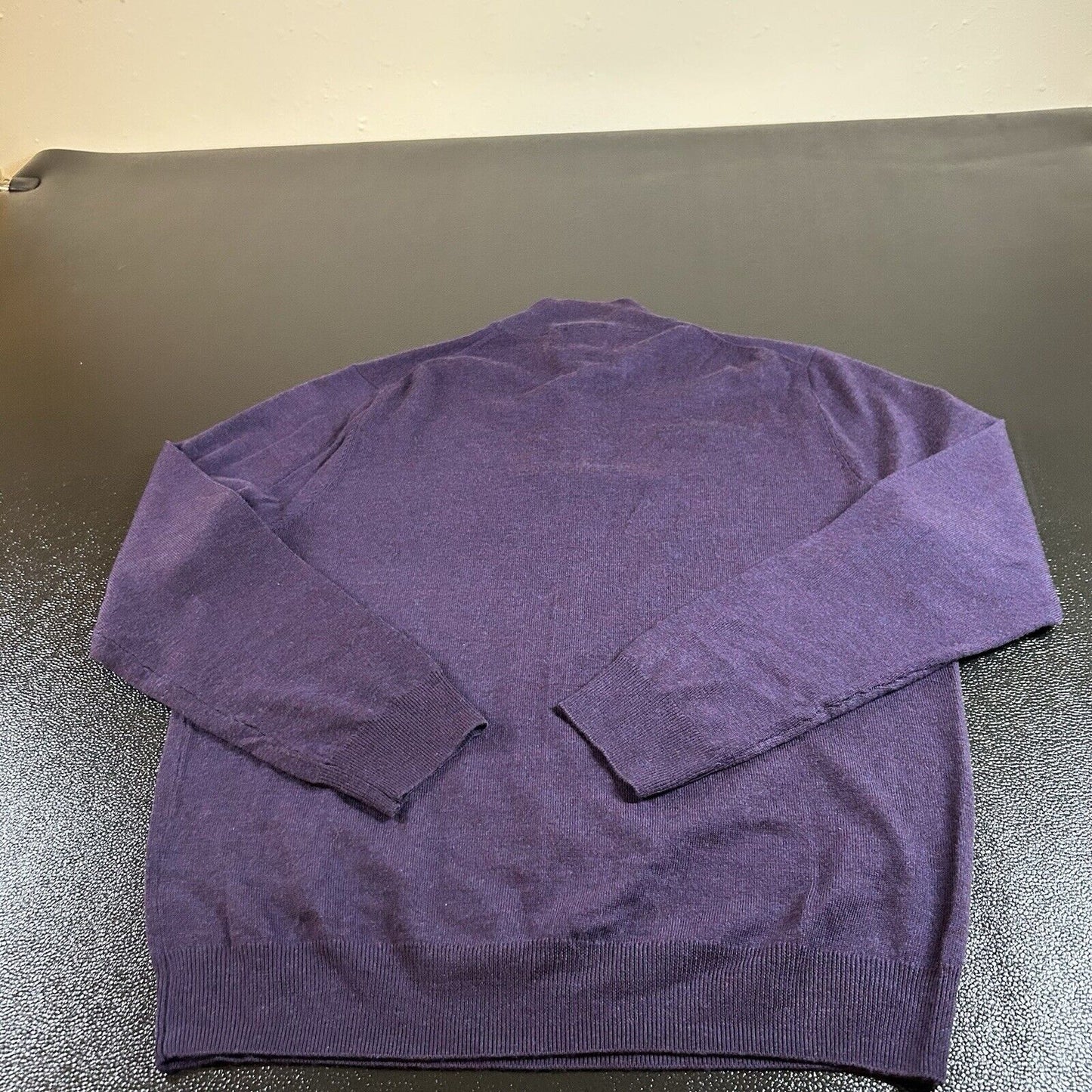 Jos a Bank Traveler Sweater Mens Large Purple Merino Wool Sweatshirt 1/4 Zip