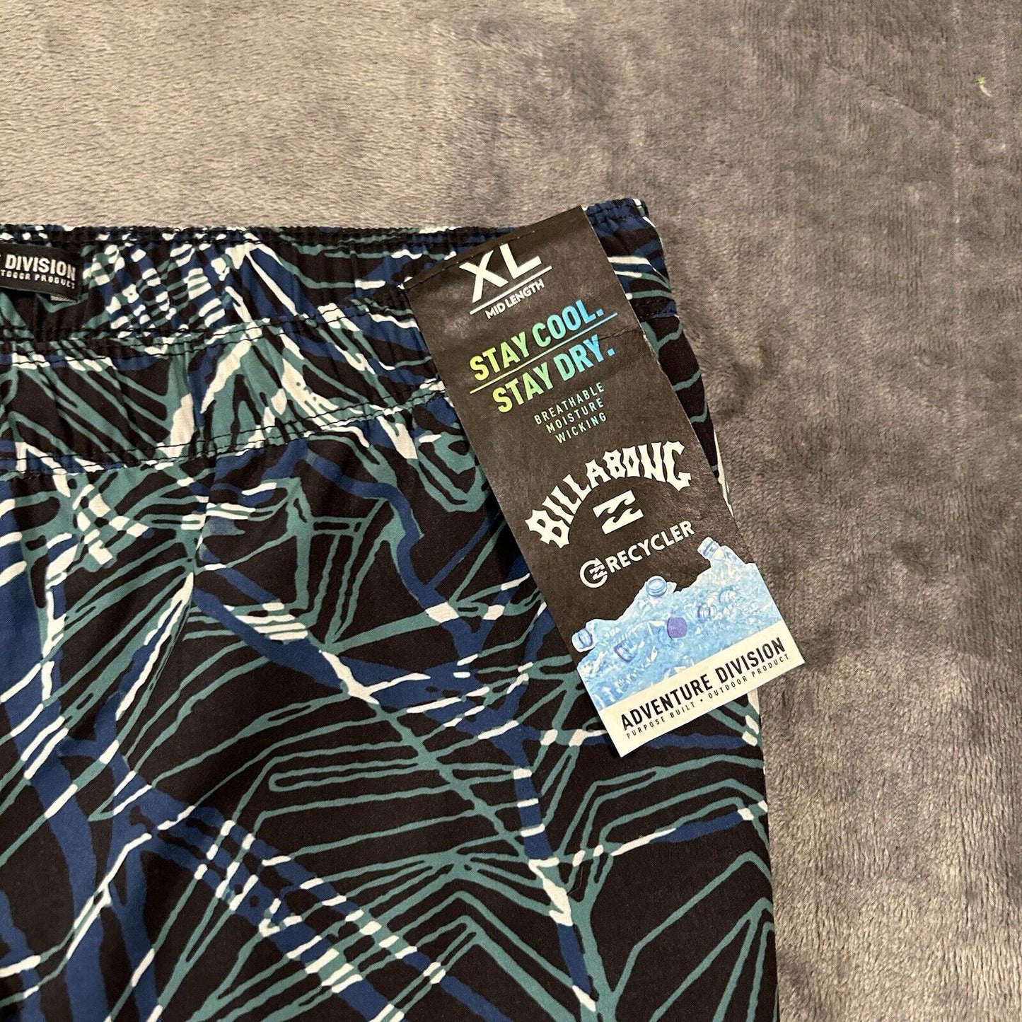 Billabong Board Shorts Mens Extra Large 36" Black Green Adventure Divison NEW