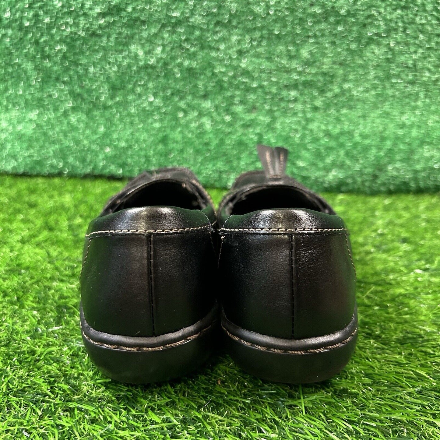 Clarks Ashland Bubble Loafers Womens 5.5 M Black Leather Shoes Comfort Tasseled