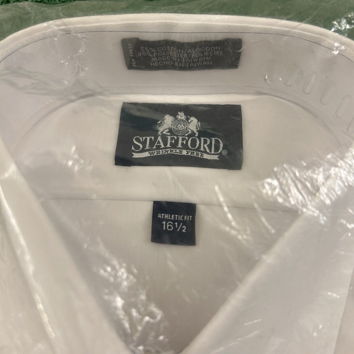 Stafford Super Shirt Mens 16.5 White Athletic Fit Button Up Short Sleeve NEW