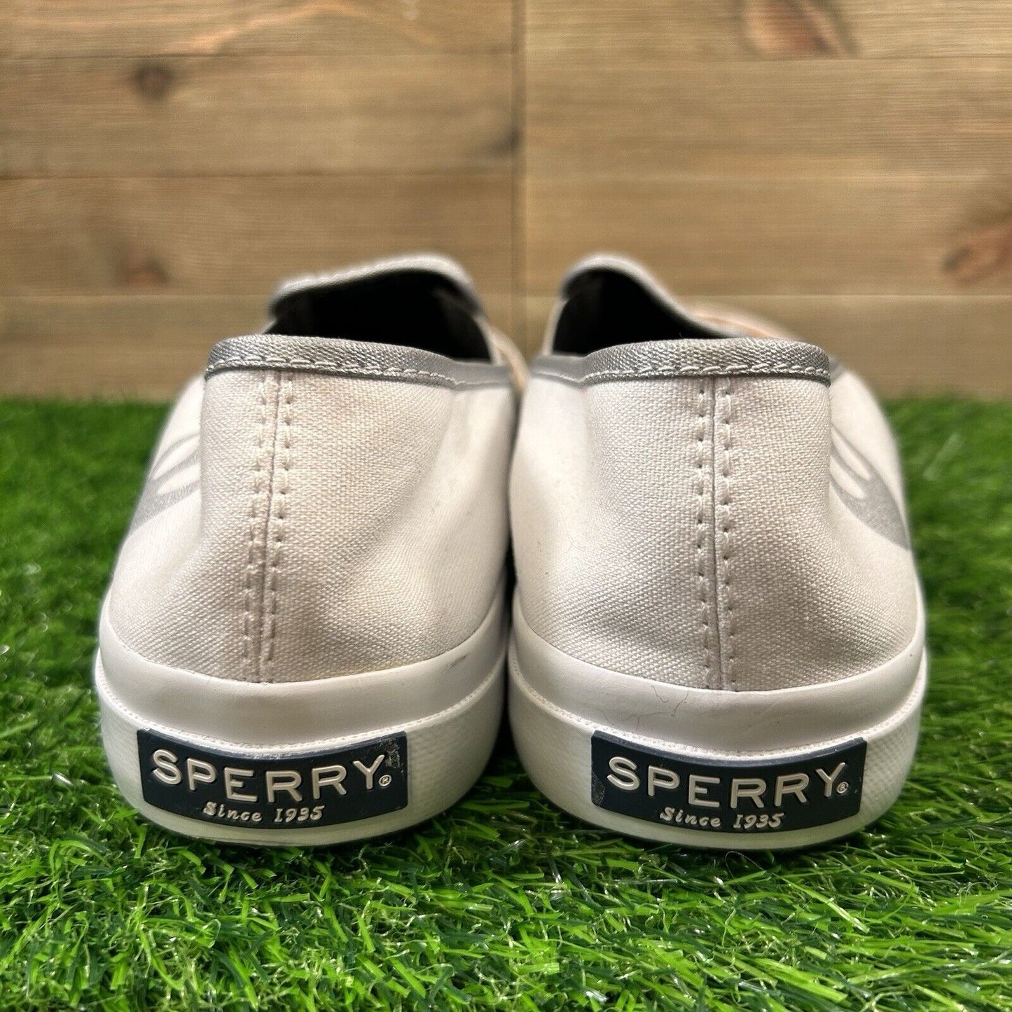 Sperry Star Wars Mens 10.5 White Graphic Shoes Sneakers Slip On R2D2 C3PO Casual