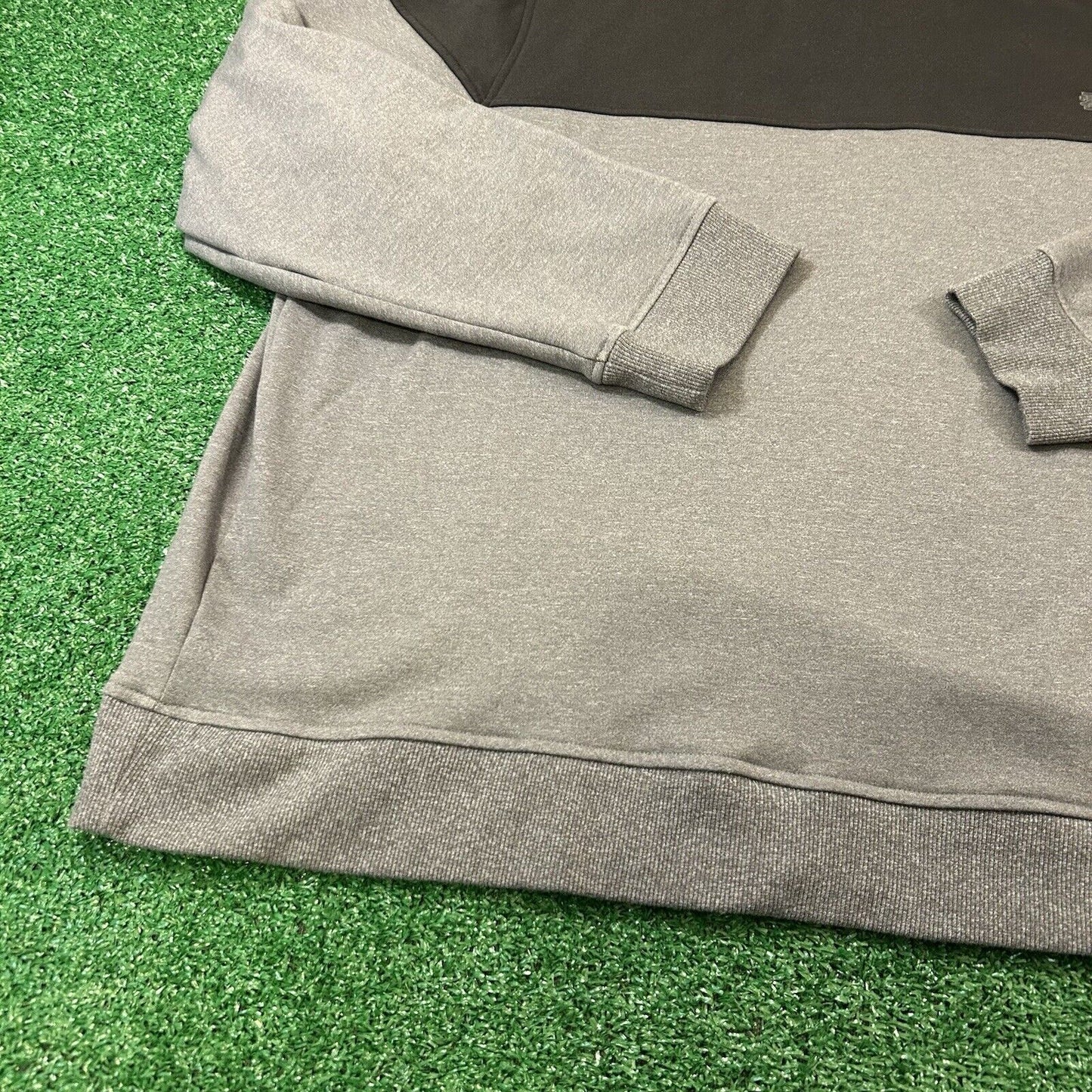 Izod Performance Sweater Mens XXL 2XL Gray Black Pullover Sweatshirt Stretch