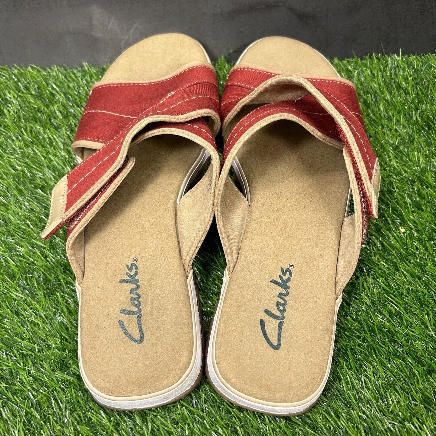 Clarks Sandals Womens 10 M Red White Slides Slip On Strappy Casual Comfort