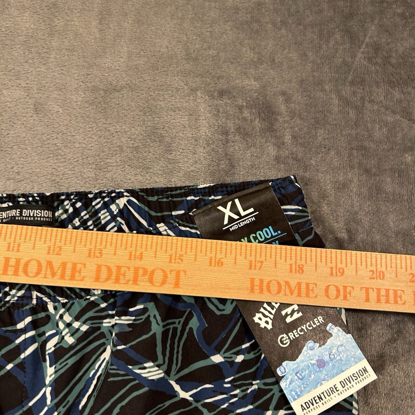 Billabong Board Shorts Mens Extra Large 36" Black Green Adventure Divison NEW