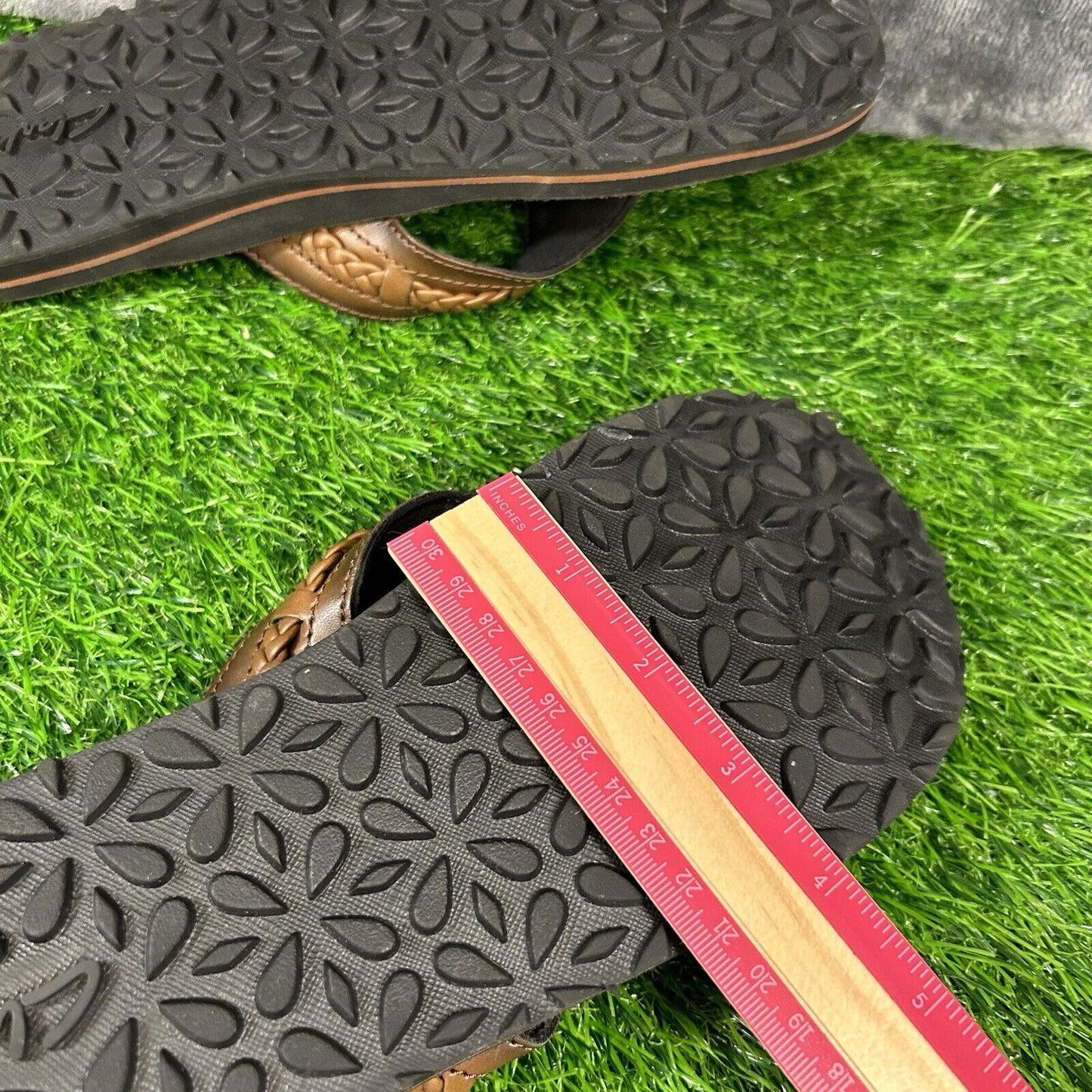 Clarks Fenner Nerice Sandals Womens 10 M Brown Leather Flip Flops Casual Comfort