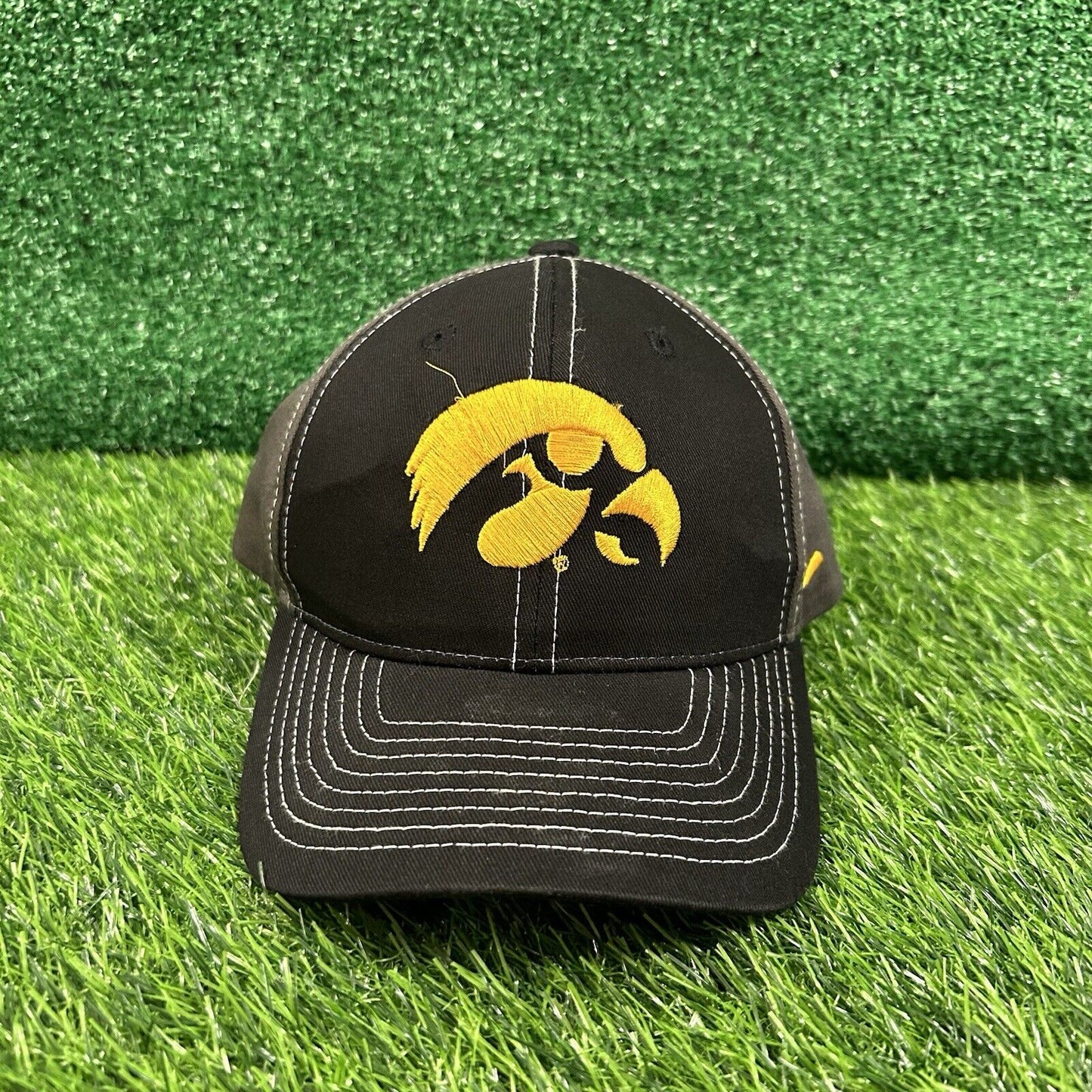 Iowa Hawkeyes Hat Cap Mens Black Gray Strapback College Zephyr Embroidered