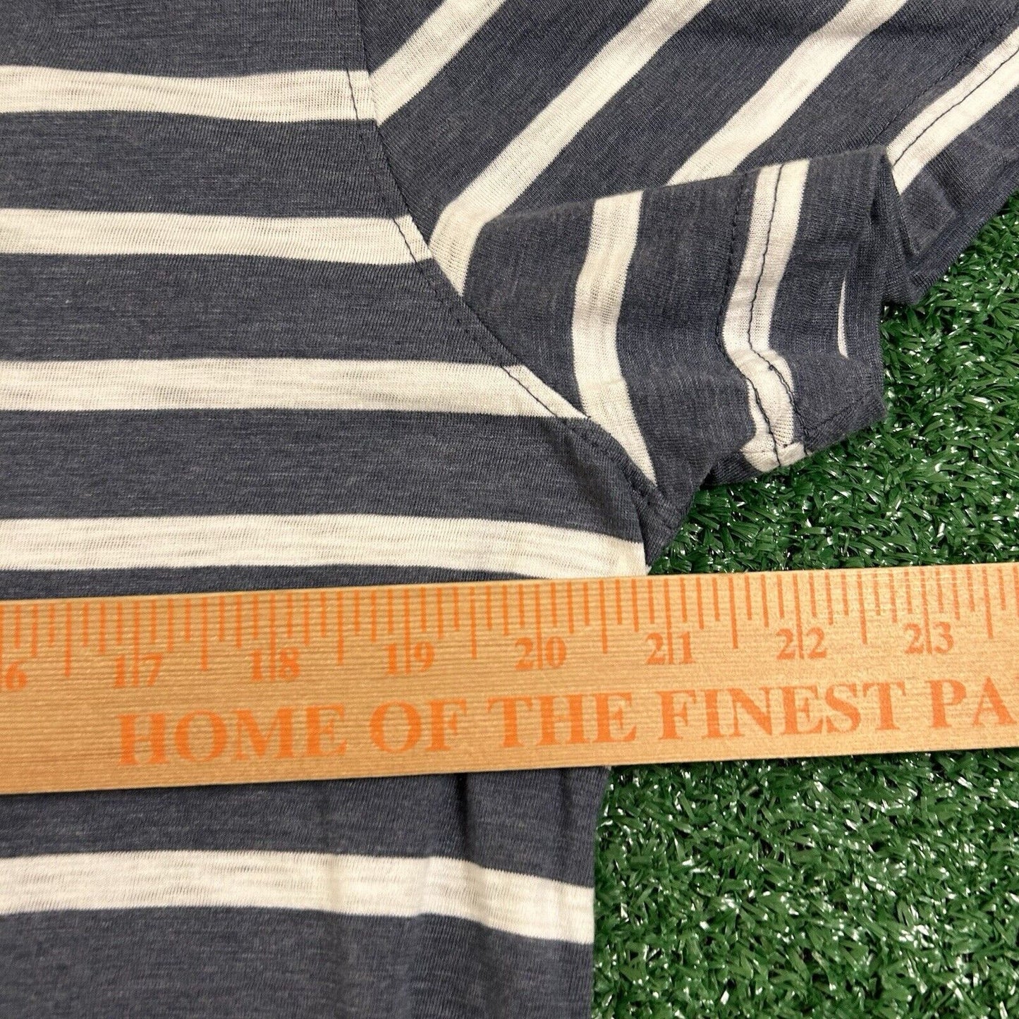 Banana Republic Polo Shirt Mens Large Blue/Gray White Striped Short Sleeve Golf