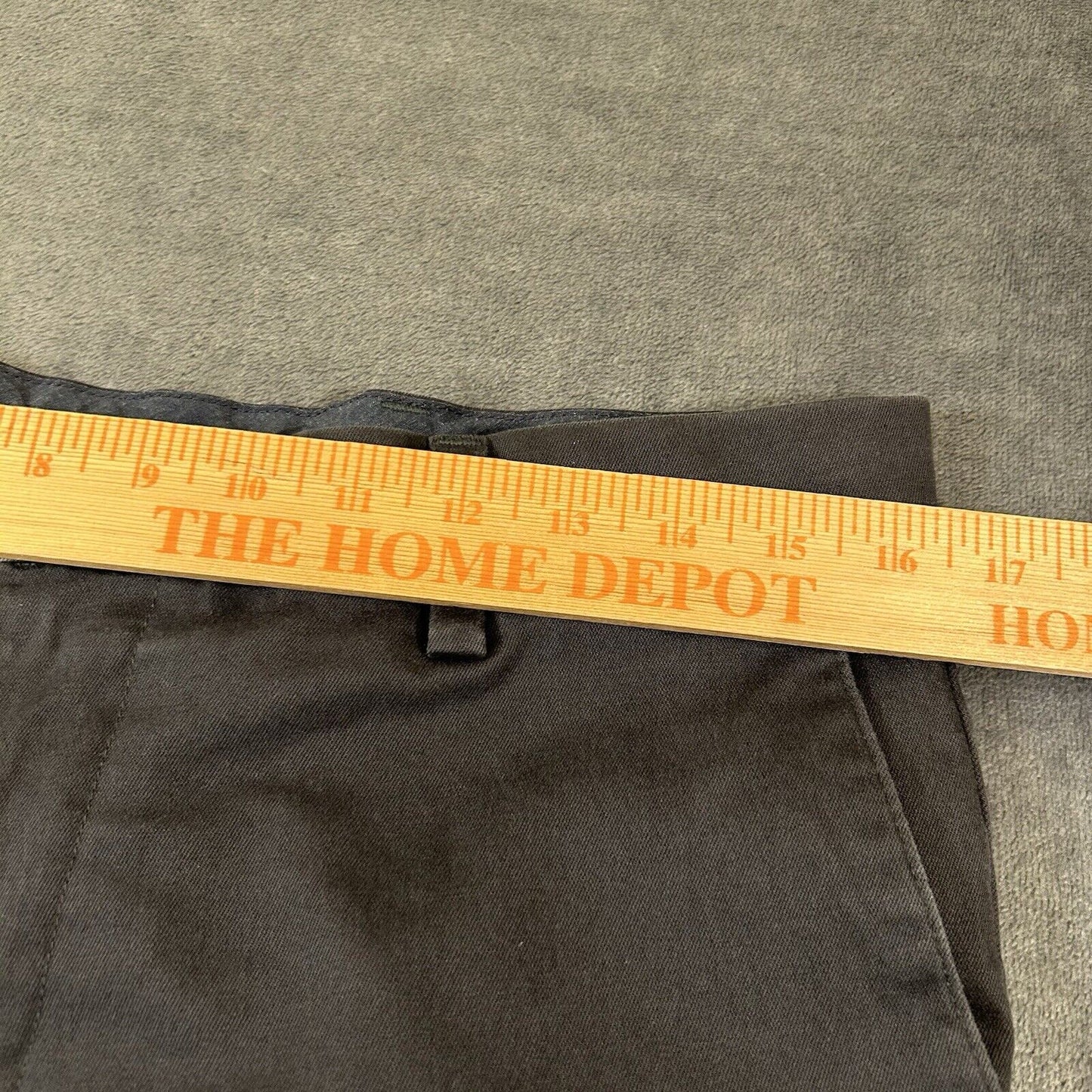 Dockers Chino Pants Mens 32x32" Gray Straight Fit Canvas Casual Work Comfort