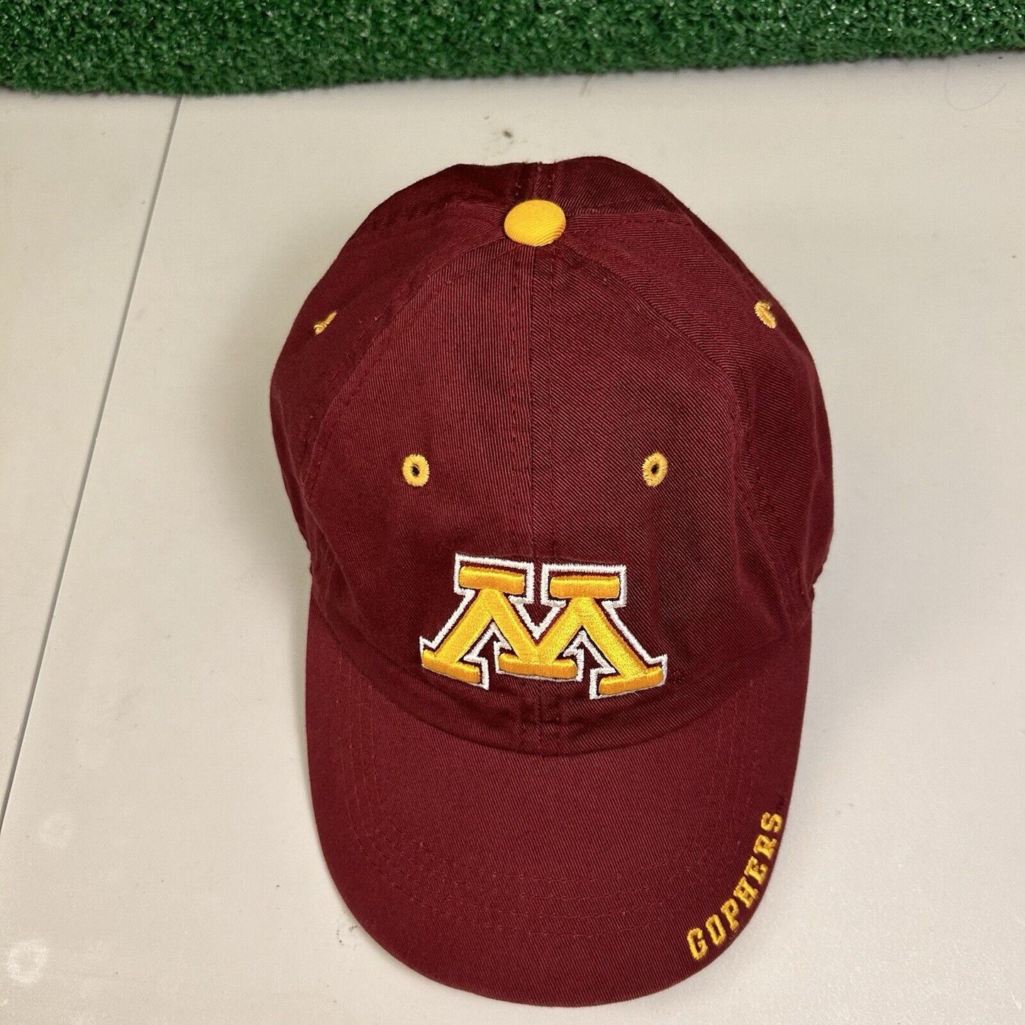 Minnesota Gophers Baseball Hat Cap Mens Strapback Maroon Gold Logo College