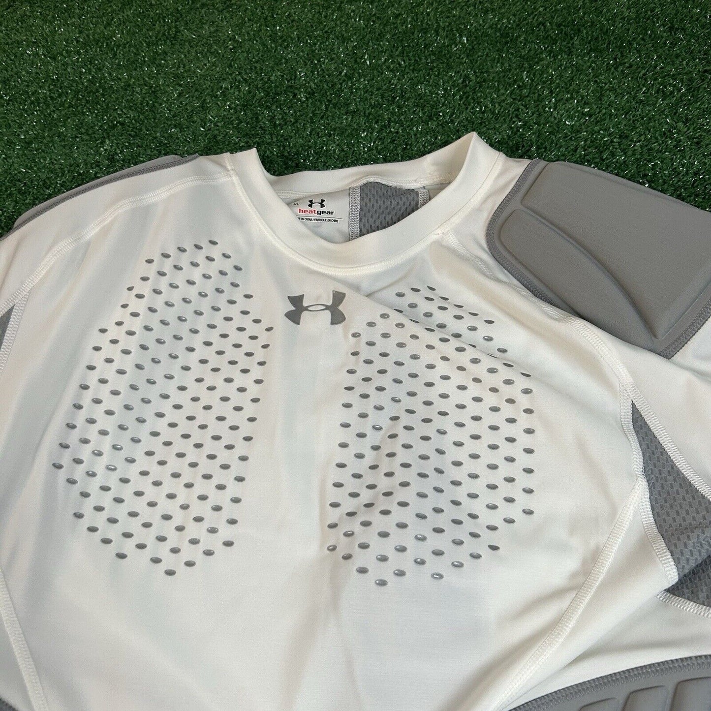 Under Armour MPZ2 Padded Shirt Mens Extra Large White Compression MSRP $75 New