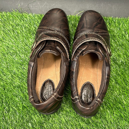 Clarks Artisan Shoes Womens 7 M Brown Black Loafer Flats Leather Slip On Strap