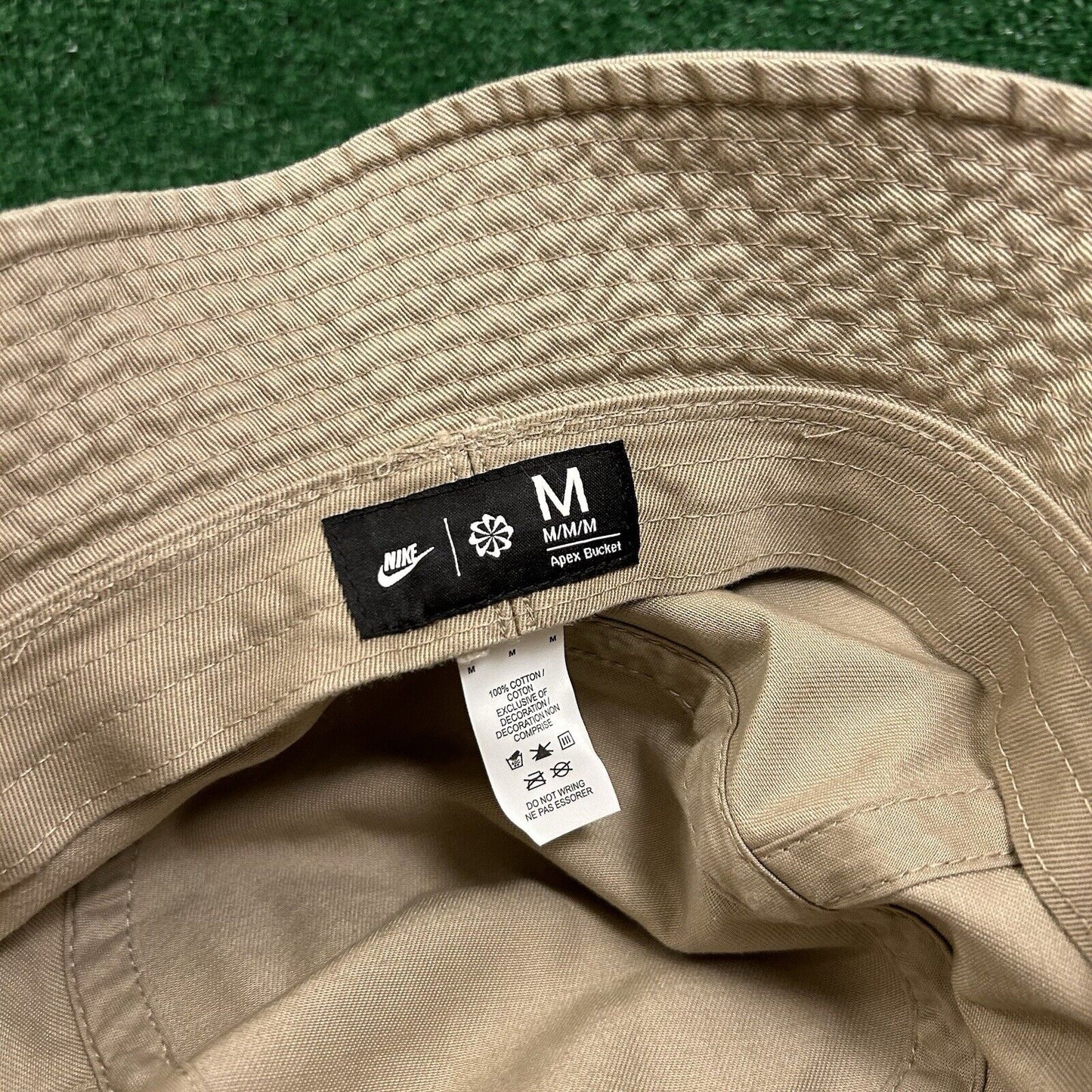 Nike Apex Bucket Hat Mens Medium Tan White Swoosh Outdoor Casual Y2K NEW