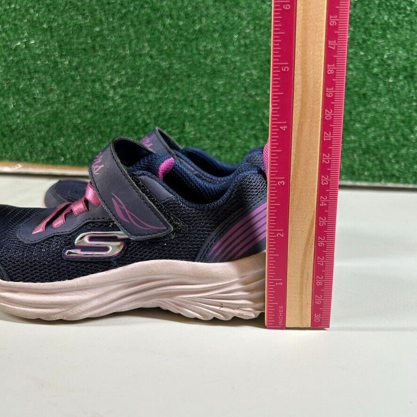 Skechers Kids Athletic Sneakers Pink Shoes Hook and Loop Closure Girls 11