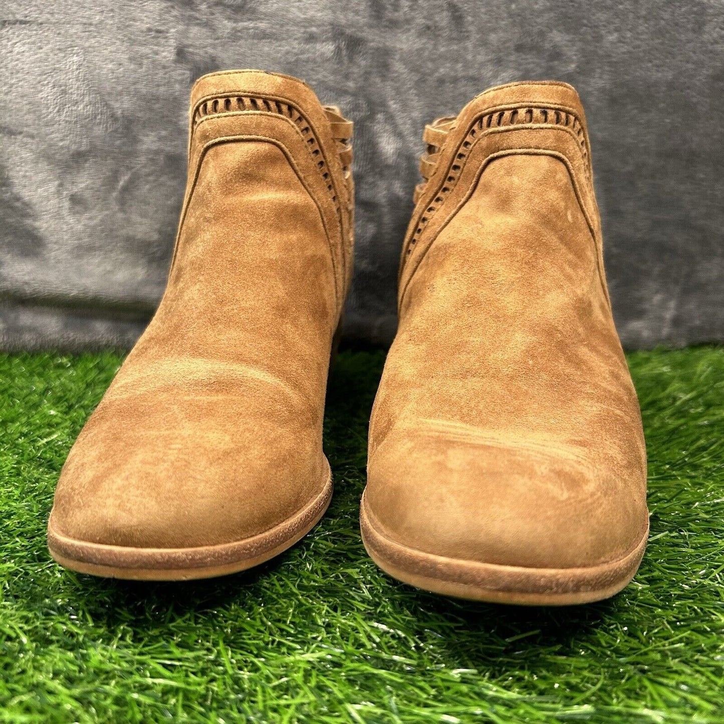 Vince Camuto Pimmy Boots Womens 6 M Brown Leather Ankle Booties Zip Up Heeled