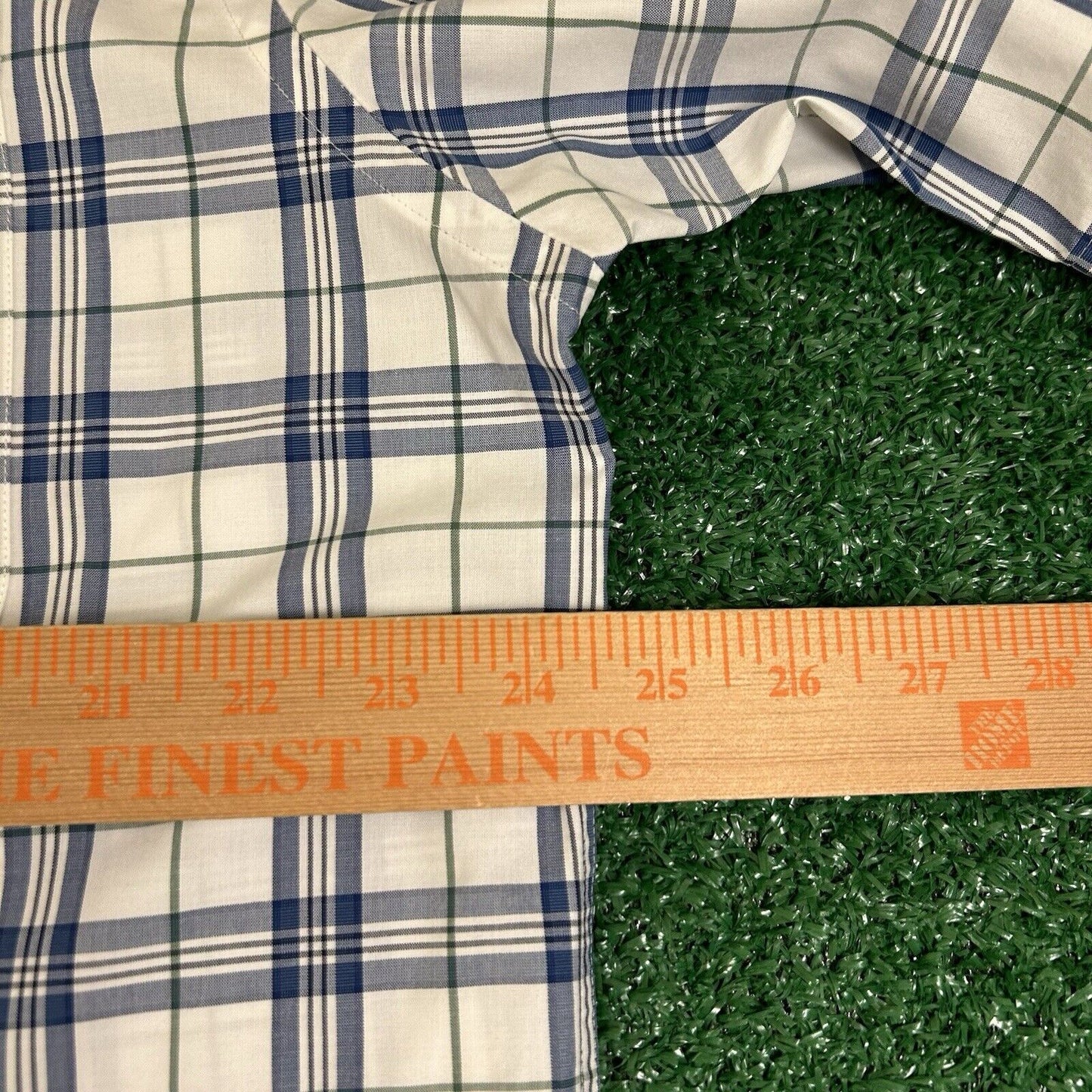 Jos A Bank Shirt Mens Large Blue White Plaid Button Up Short Sleeve Preppy Work