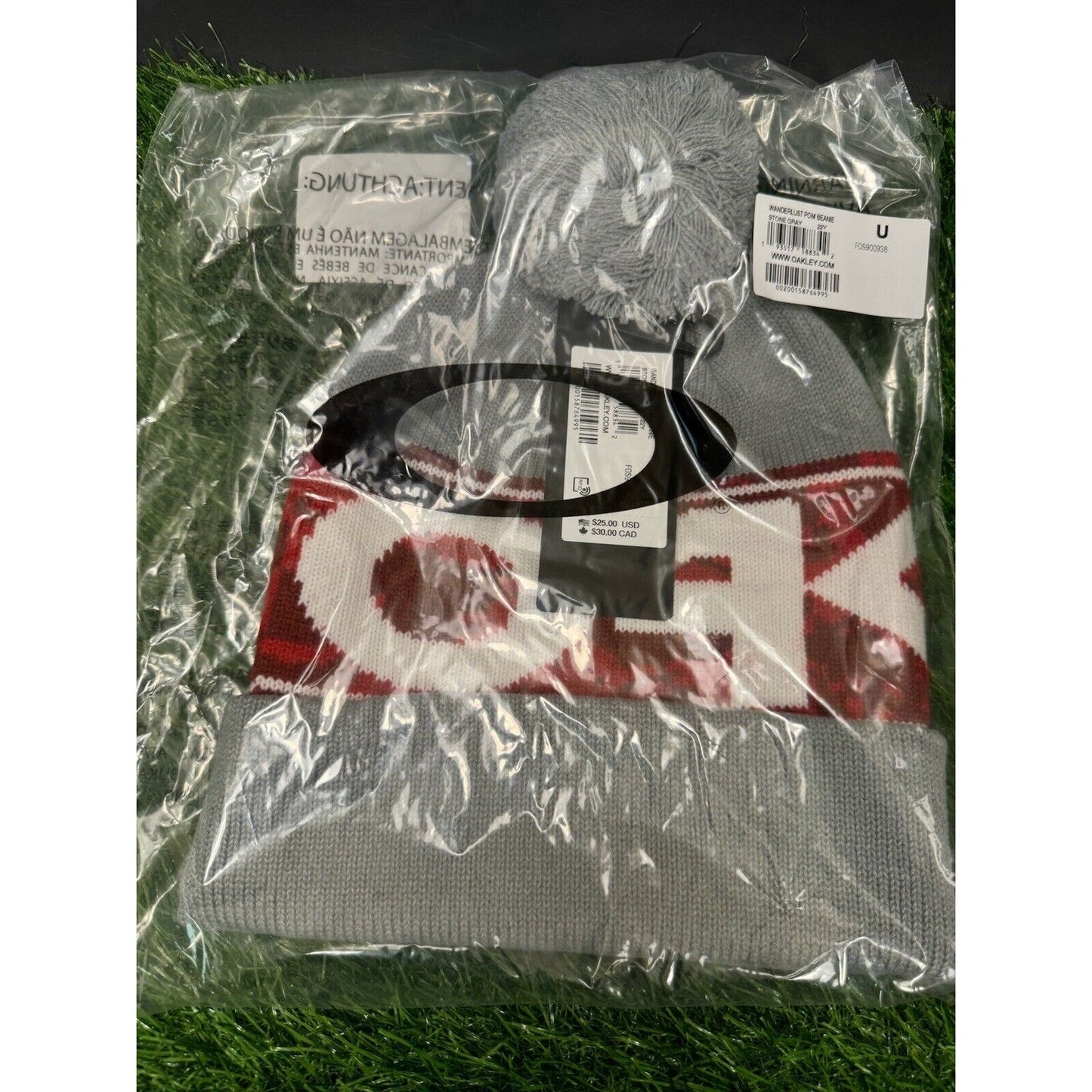 Oakley Wanderlust Pom Beanie Adult One Size Gray Red Hat Winter Snow Outdoor NEW