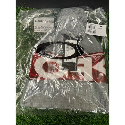 Oakley Wanderlust Pom Beanie Adult One Size Gray Red Hat Winter Snow Outdoor NEW