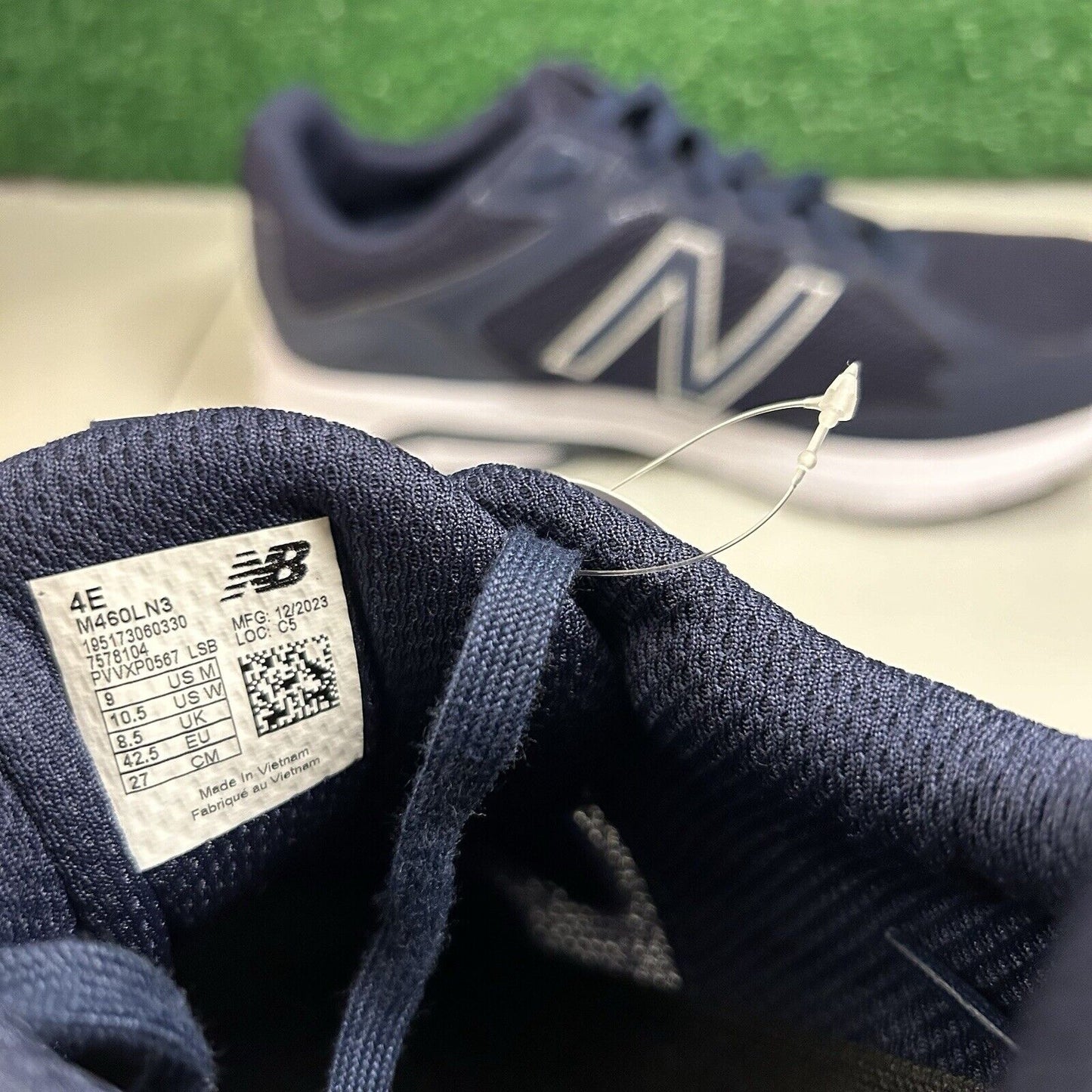 New Balance 460v3 Mens Size 9 4E Navy White Shoes Sneakers Athletic NEW