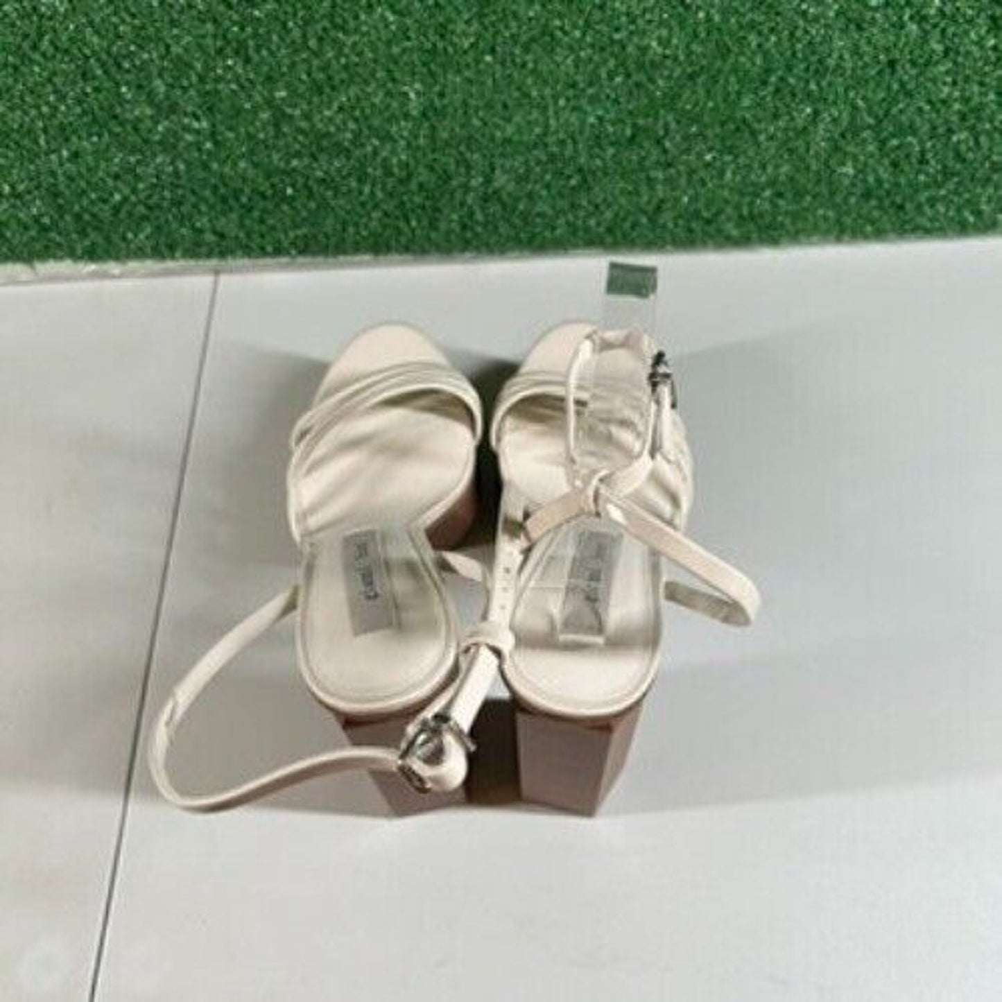 Gianni Bini Parrish Platform Sandals Ankle Strap Chunky Heel Beige Womens 9.5 M