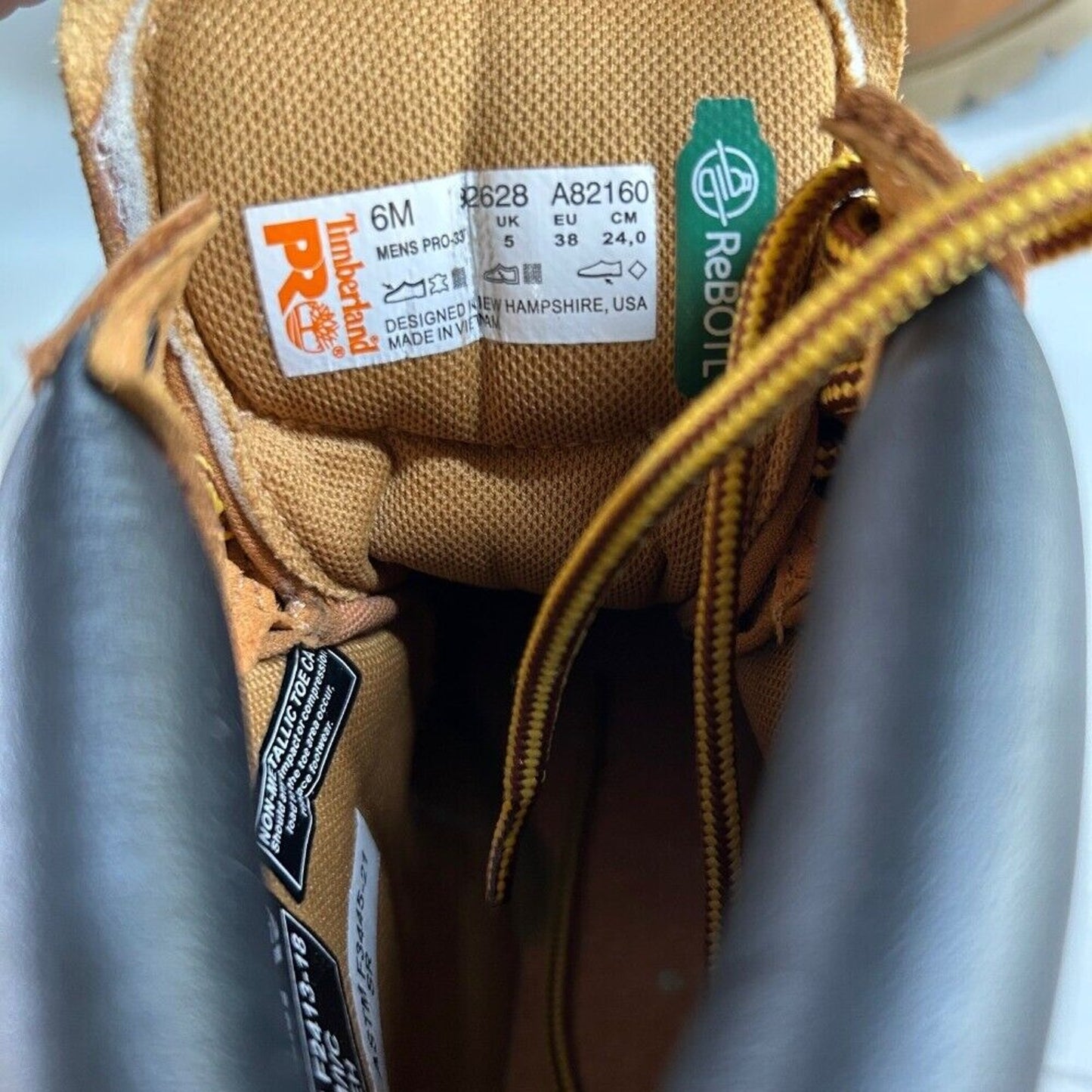 Timberland PRO Sawhorse Work Boot Composite Safety Toe Wheat Leather Kids Size 6