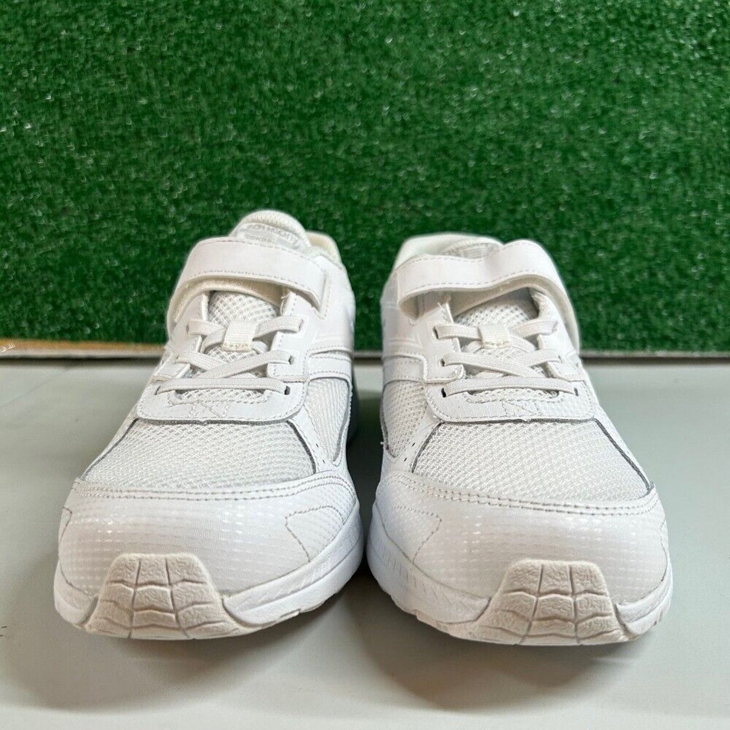 Saucony Cohesion 14 Hook & Loop White Sneakers Athletic Shoes Kids Size 6.5Y