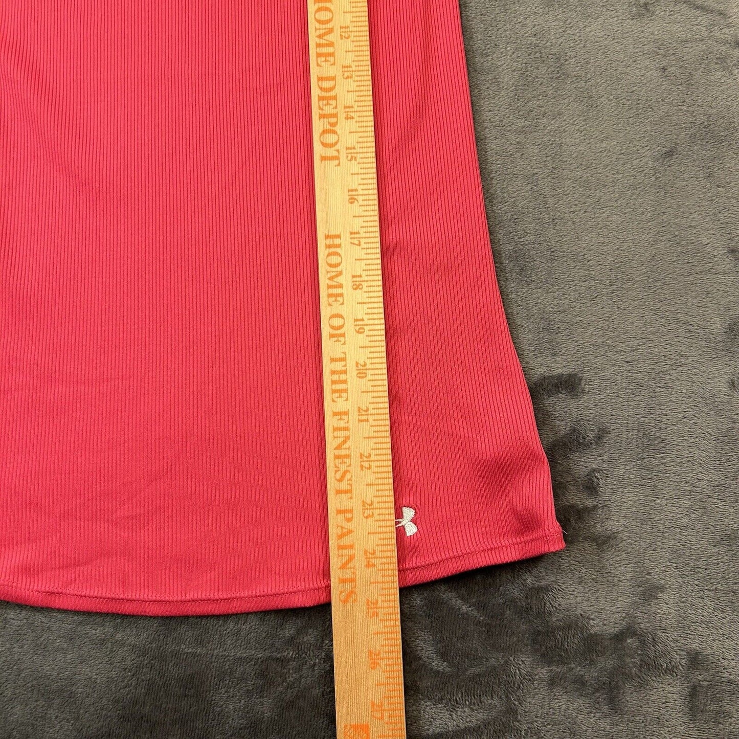 Under Armour Tank Top Womens Small Pink Sleeveless Heatgear Fitted Gym Athletic