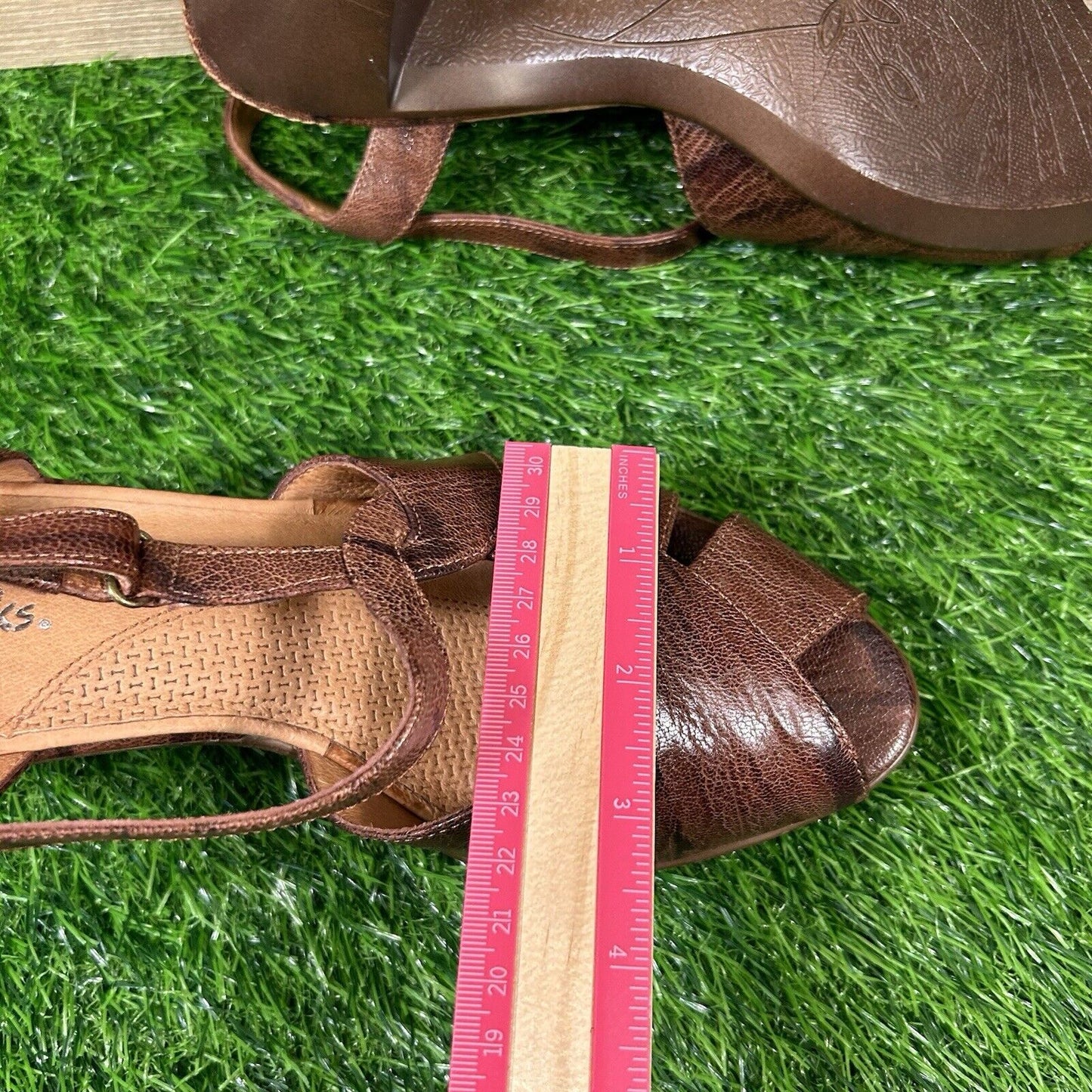 Clarks Eliza Sandals Womens 8 M Brown Slingback Hook & Loop Heeled Peep Toe