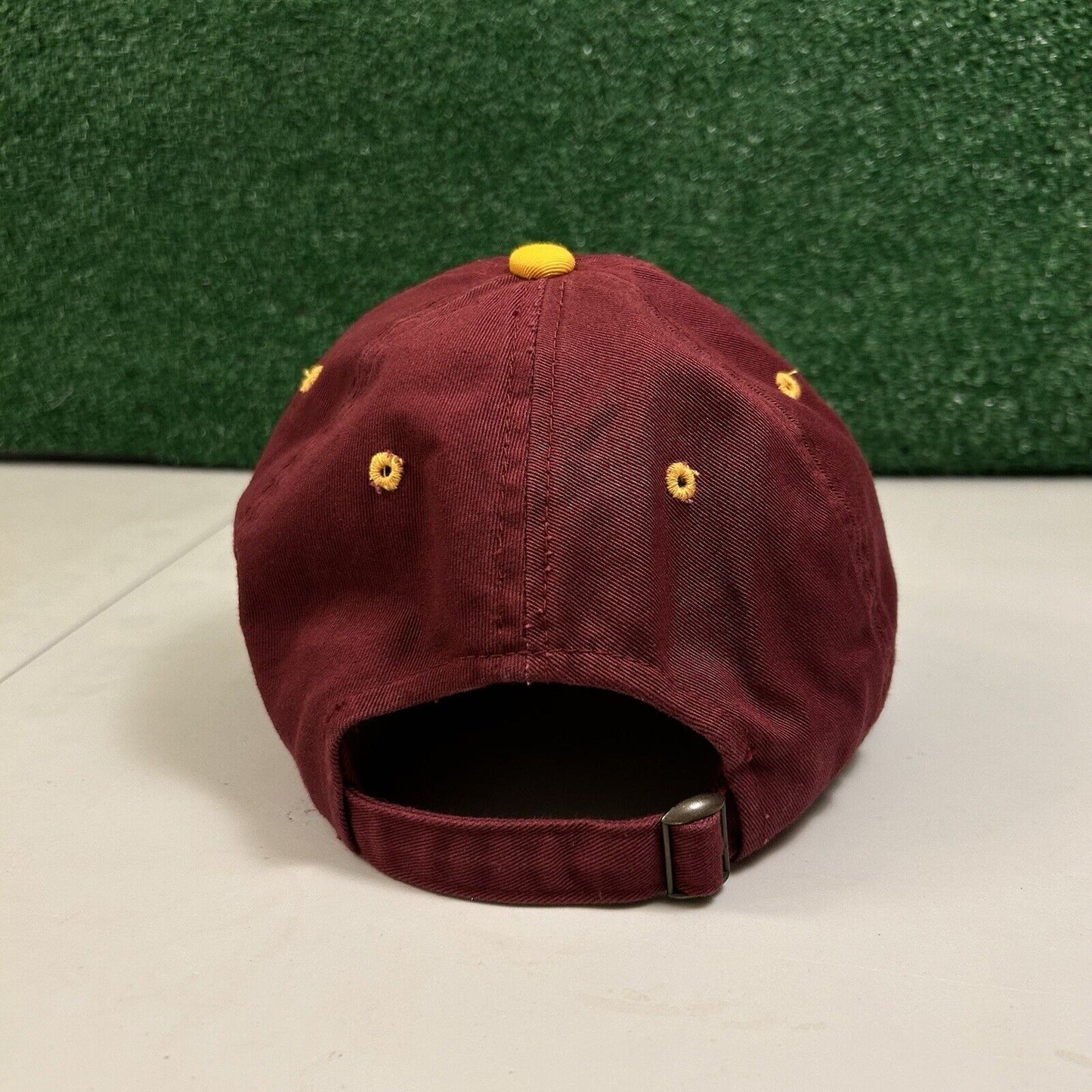 Minnesota Gophers Baseball Hat Cap Mens Strapback Maroon Gold Logo College