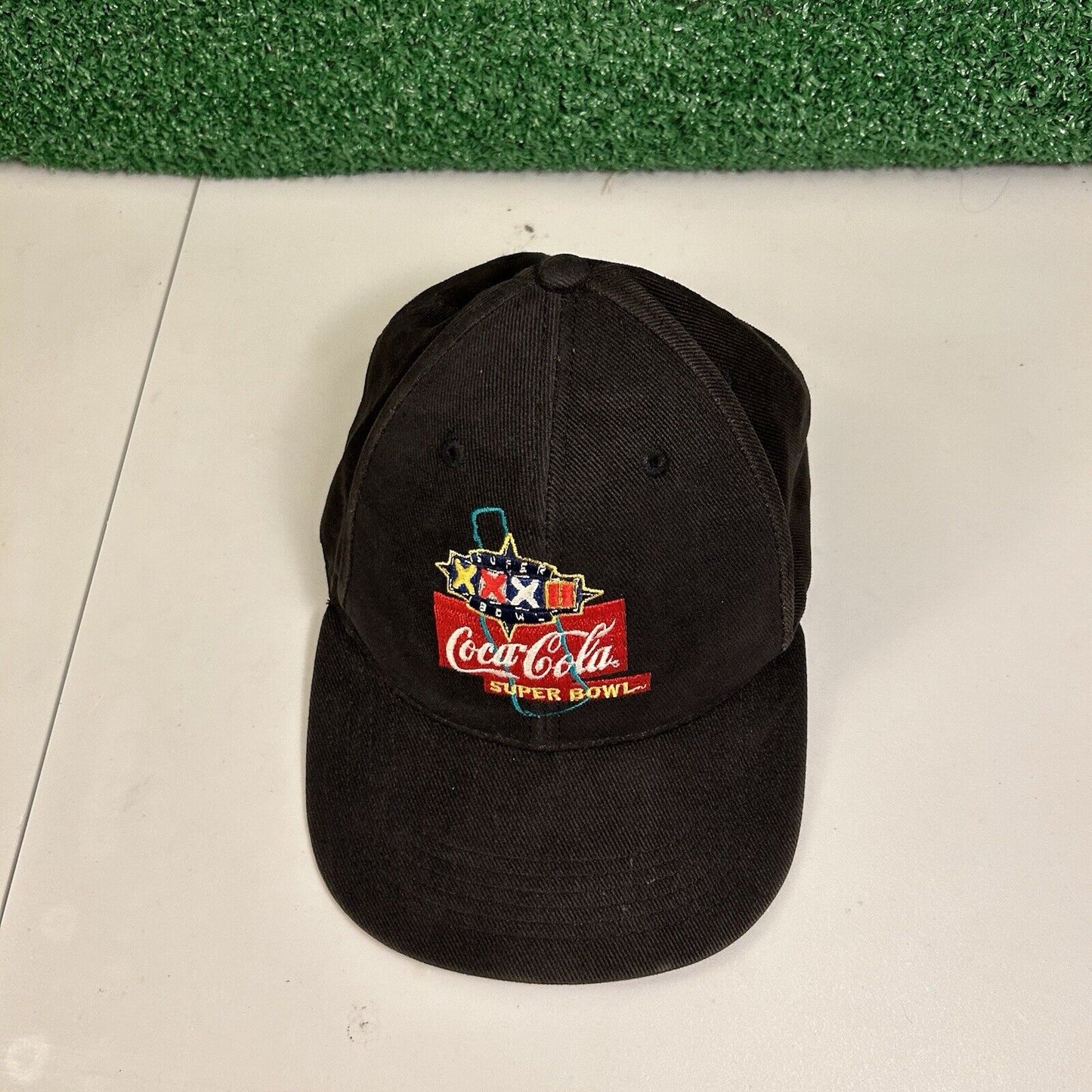 Vintage Logo Athletic Hat Cap Mens Strapback Black Super Bowl XXXII Adjustable