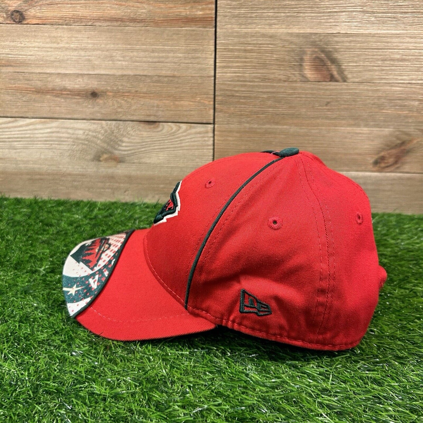 Minnesota Wild Hat Baseball Cap Youth Red Green Snapback New Era NHL Hockey