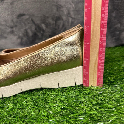 Clarks Daelyn Towne Loafer Womens 8.5 M Gold Shoes Leather Comfort Platform