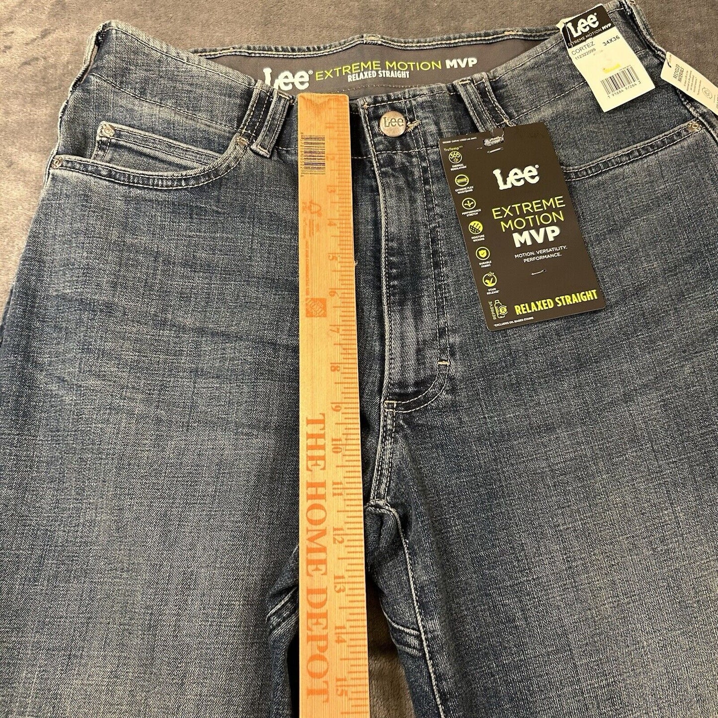 Lee Extreme Motion MVP Jeans Mens 34x36" Blue Relaxed Straight Denim Pants New